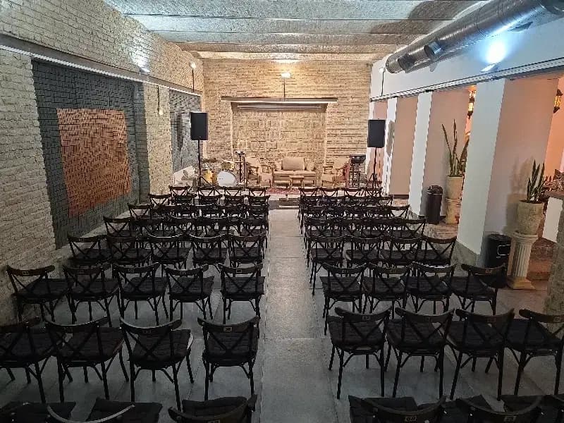 سالن همایش،سمینار و انواع کارگاههای آموزشی